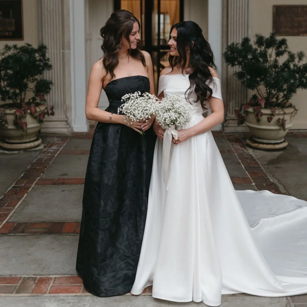 Laurelin Black Floral Jacquard Pleated Strapless Maxi Dress - Picture 4 of 4